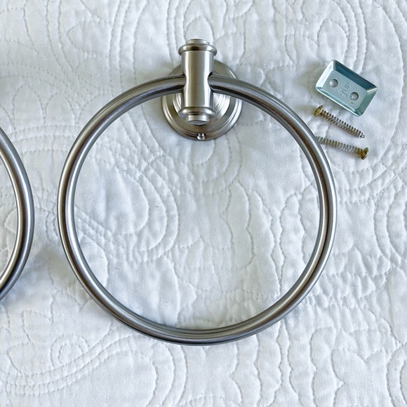 Chrome Wall Mount Towel Ring
Set of 2 - Picture 6 of 10